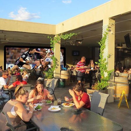 Amaroo Hotel Dubbo Bagian luar foto